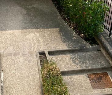 Appartement à louer 2 pièces • 44 m2 Rueil-Malmaison - Photo 1