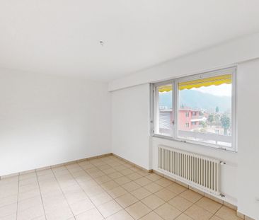 Ampio e luminoso 3.5 locali vicino al lago - Foto 2