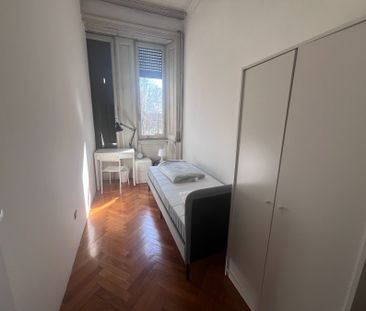 Stanza singola in Viale Abruzzi, Milano - Photo 5