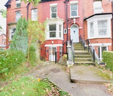 2 bedroom Flat in Flat 1, Leeds - Photo 4