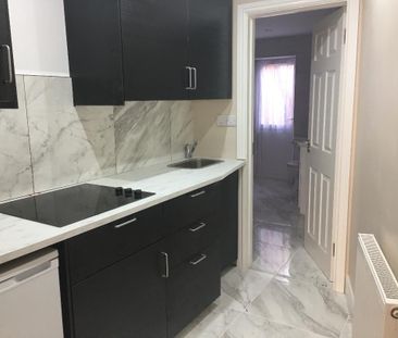 Studio Flat, Long Elmes, HA3 - Photo 3