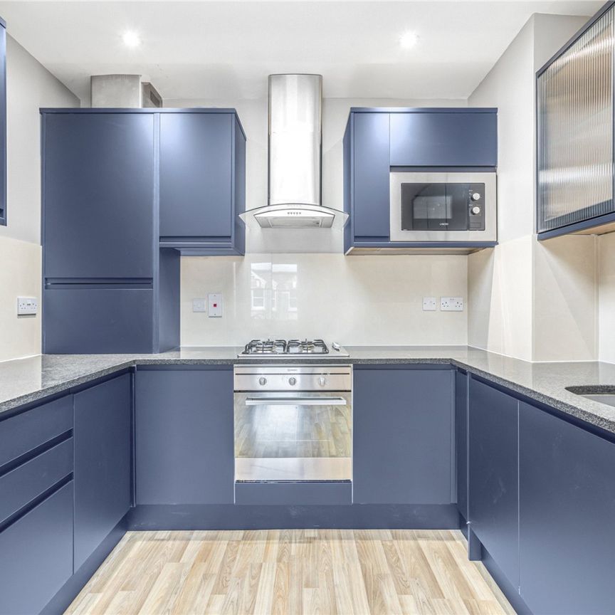 Lambert Road, London, SW2 - Photo 1