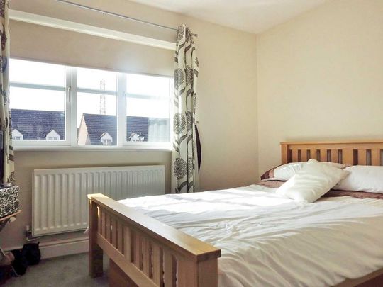 2 bedroom terraced house to rent - Photo 1