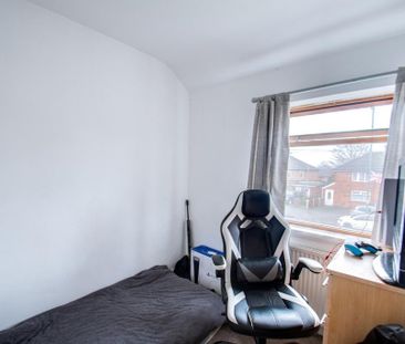 3 bedroom terraced house to rent - Photo 6