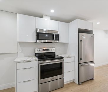 For Lease - 3872 Densbury Drive Unit# Bsmt Apt, Mississauga, Ontario - Photo 4