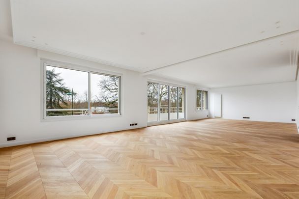 Appartement familial de prestige avec balcon filant dans le 16? - Photo 1