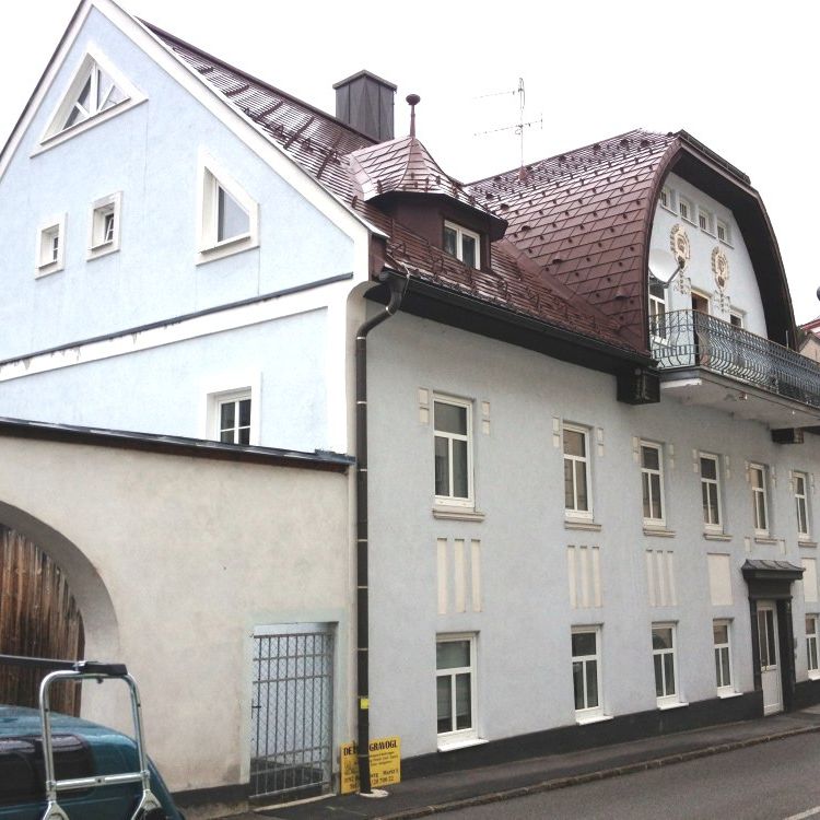 Gepflegte Altbauwohnung in Mariazell - Zentrumslage! - Photo 1