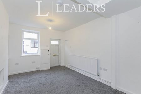 2 bedroom house to rent Victoria Street, Newcastle, ST5 - Photo 3