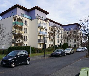 Mit Balkon in der Albertstadt - Foto 1