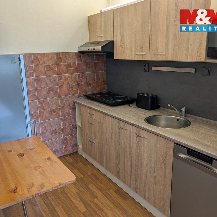 Pronájem bytu 1+kk 33 m² - Photo 1