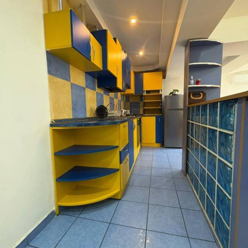 Nerva traian metrou timpuri noi 65 mp bl reabilitat - Photo 1
