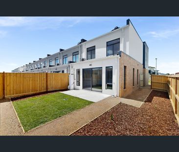 1 Fen Walk, Point Cook, Vic 3030 - Photo 4