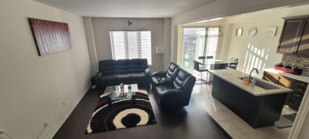 For Lease - 11 Ivor Crescent, Brampton, Ontario - Photo 3