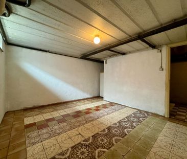 Vrijstaande woning met 3 slaapkamers en een mooie tuin. - Photo 2