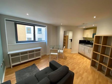 Student Apartment 1 bedroom, City Centre, Sheffield - Photo 4