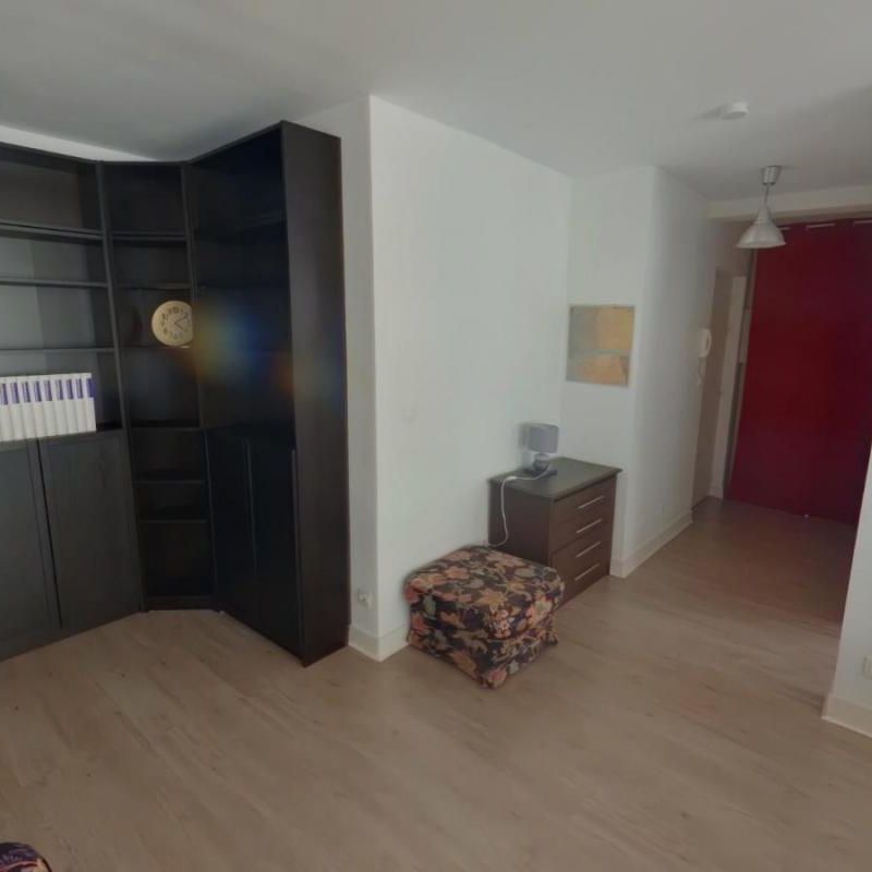 Location Appartement 3 pièces Meublé 72m² TOURS 37000 - Photo 1