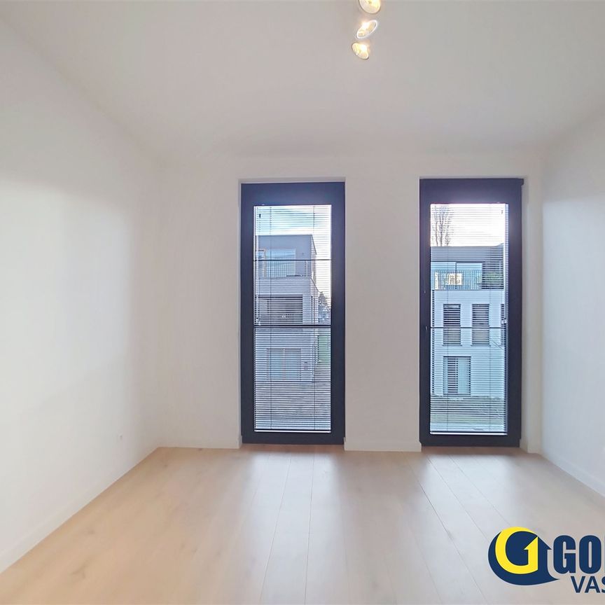 Prachtig nieuwbouwappartement met 2 slaapkamers op topligging in Heist-op-den-Berg - Photo 1