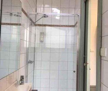 Room 1 (Non Ensuite) - Photo 4