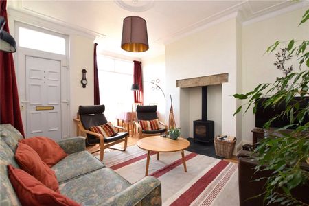 64, Woodside Place, Leeds, West Yorkshire, LS4 2QU - Photo 4