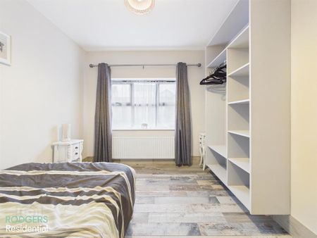 292 Belfast Road, Dundonald, Belfast, BT16 1UE - Photo 3