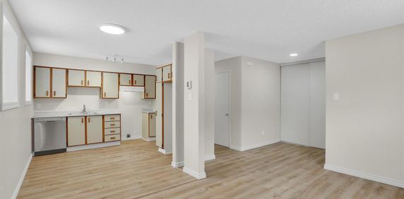 880-1 - 880 Boulevard De La Cité-des-Jeunes, Hull - Photo 2