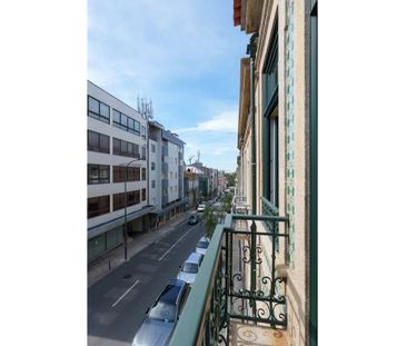 Rua de Álvares Cabral, Porto, Braga 4050-041 - Photo 1