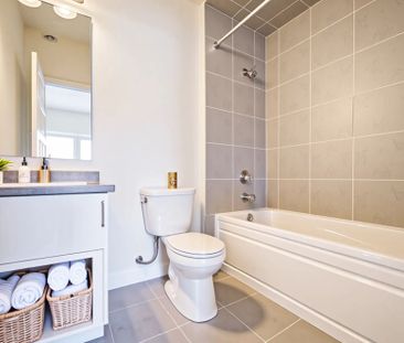 For Lease - 3045 Sandy Acres, Severn, Ontario - Photo 3