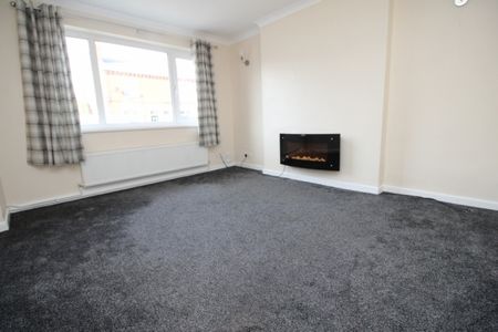 3 Bedroom Semi-Detached Bungalow - Photo 2