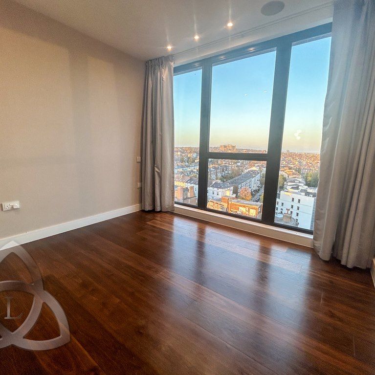 137 Finchley Road, London, NW3 6JG - Photo 1