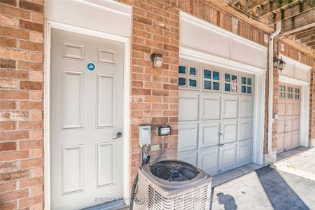 For Lease - 4271A Lawrence Avenue, Toronto, Ontario - Photo 2