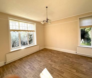 5 bedroom detached house to rent - Photo 1