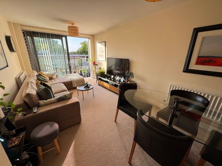 2 Bed Flat, Oakley House, SE11 - Photo 3