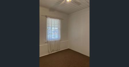 COSY & LOW MAINTENANCE UNIT - Photo 3