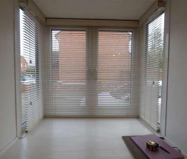 Holly Bank, Langdon Hills, SS16 - Photo 5