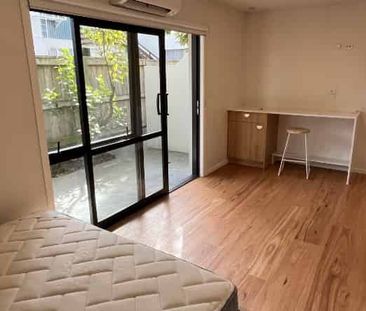 Luxury Ground Floor Studio Apartment - Photo 1