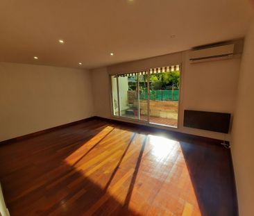 Location Appartement 3 pièces 64m² MARSEILLE 8ème - Photo 1