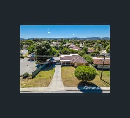 15 San Jacinta Road, Seville Grove, WA 6112 - Photo 1
