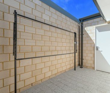 BRAND NEW EXECUTIVE 4 BEDROOM HOME IN THE HEART OF HARRISDALE - Photo 5