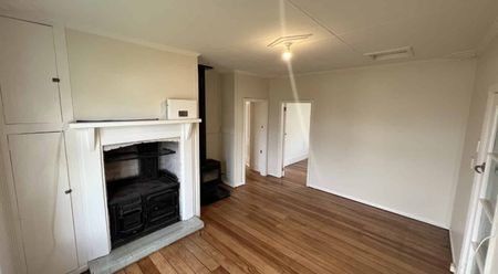 Character Home Close to Town - Photo 2