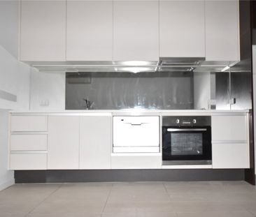 204/639 Lonsdale Street - Photo 5