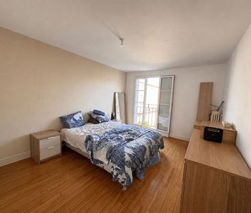 Location Appartement 4 pièces 102m² - Photo 4