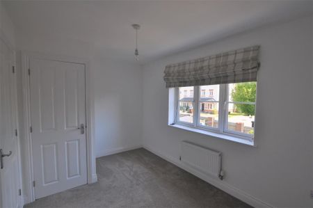 2 bedroom terraced house to rent - Photo 3