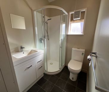 Sunny Apartment - Photo 4