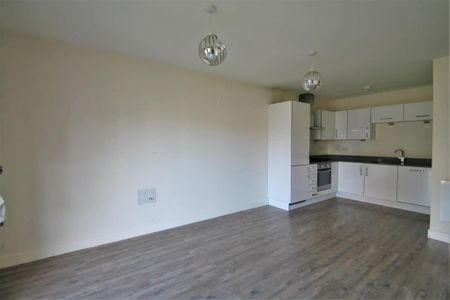 1 bedroom flat to rent - Photo 2