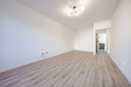 Mieszkanie na wynajem 2 pokoje, balkon - Photo 2