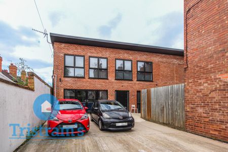 1 bed Shared House for Rent - Photo 4