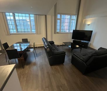 4 Bed Flat, Hatton Garden, L3 - Photo 5