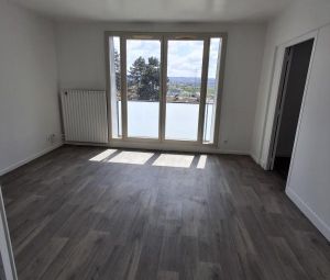 Location Appartement à LA COTE ST ANDRE - Photo 6