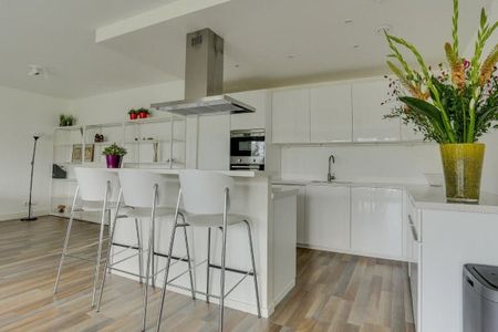 Te huur: Appartement Mary van der Sluisstraat in Amsterdam - Photo 2