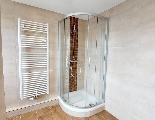 Familienwohnug / Balkon / Gäste-WC - Foto 1